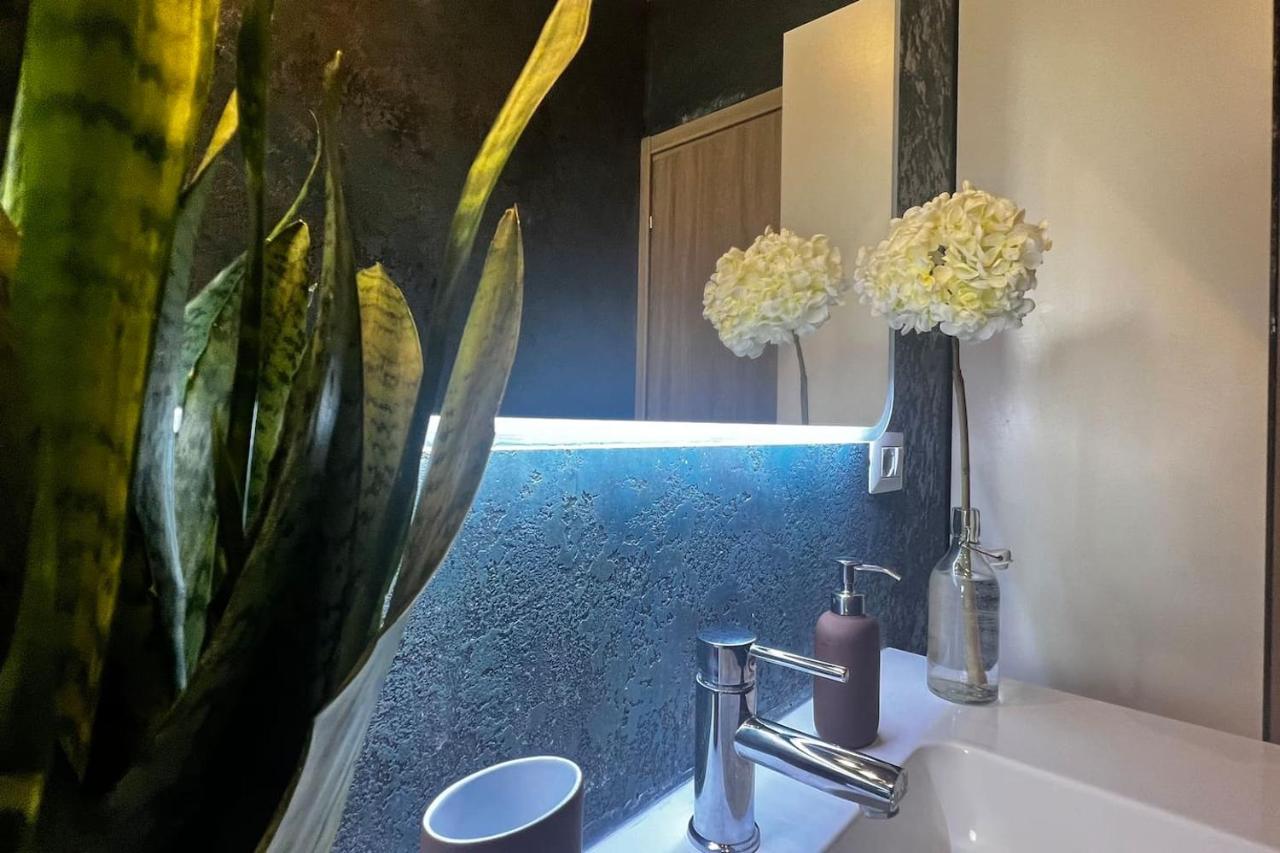 Prestigioso Trilocale Sui Navigli Con A/C & Wi-Fi Apartamento Milão Exterior foto