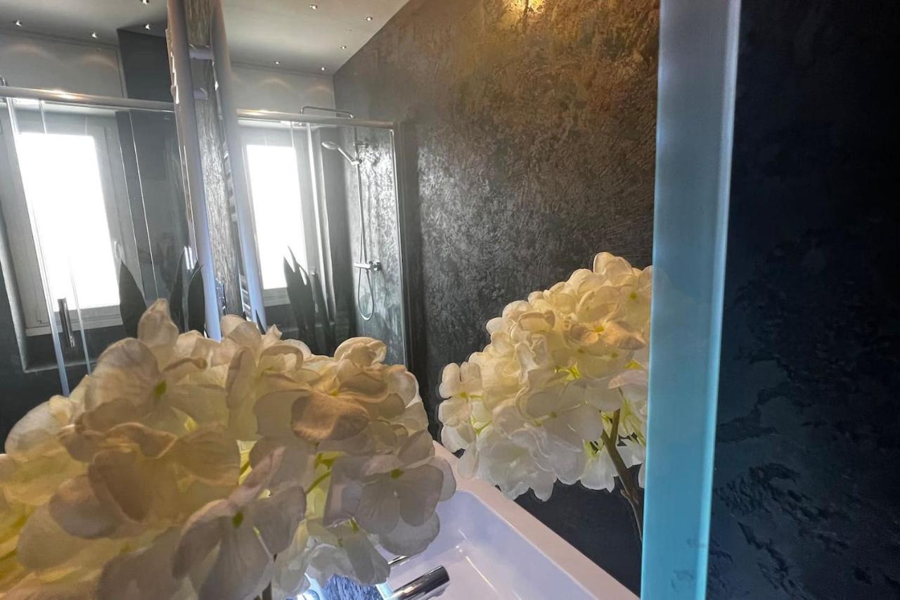 Prestigioso Trilocale Sui Navigli Con A/C & Wi-Fi Apartamento Milão Exterior foto