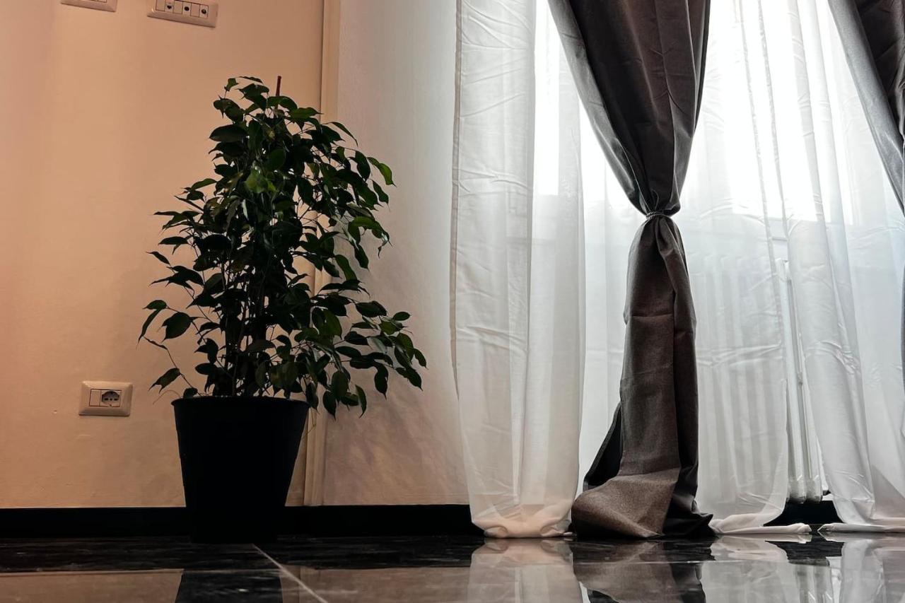 Prestigioso Trilocale Sui Navigli Con A/C & Wi-Fi Apartamento Milão Exterior foto